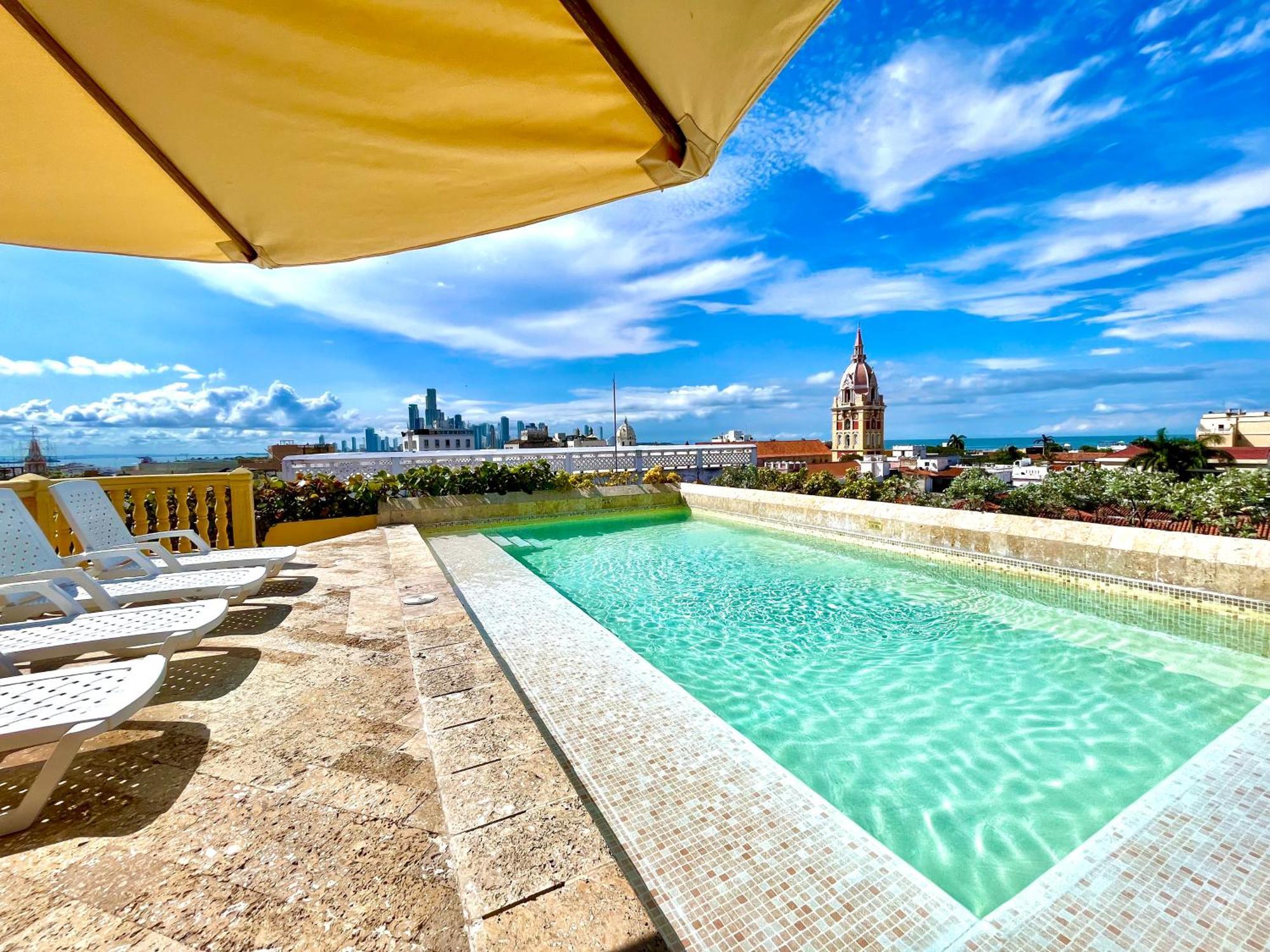 Calamari Homes - El Porvenir 305 - Walled *