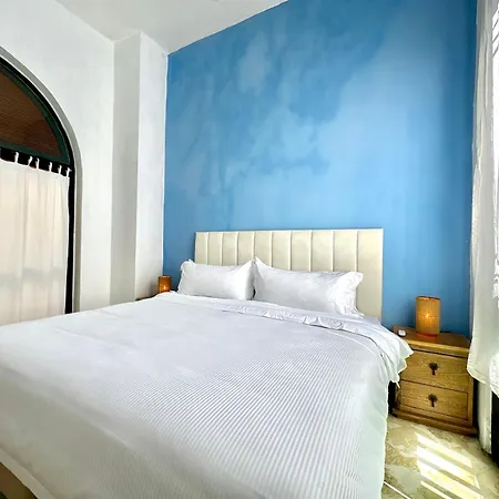 Calamari Homes - El Porvenir 305 - Walled Apartment *